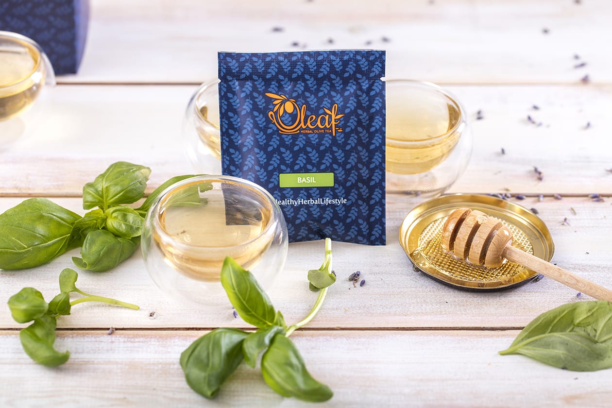 Oleaf Olive Tea Basil sachet with honey
